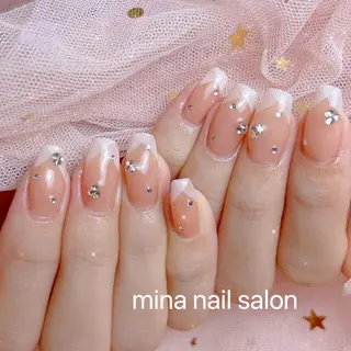 ネイル 🎀まゆ 🪽🐾のネイルデザイン