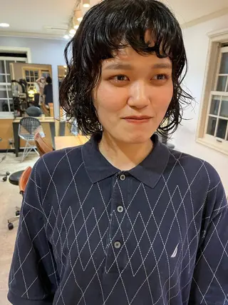 ミディアム パーマ NOUN所属・eri kinjoのヘアスタイル