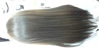 カラー 大久保 隆蔵のヘアスタイル