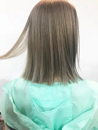 ミディアム カラー suvvy hairsalonのヘアスタイル