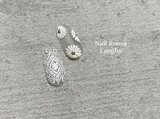 ネイル Nail Room Laughyのネイルデザイン