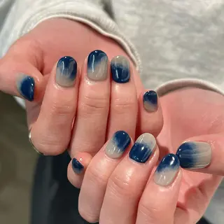 ネイル Nico所属・Nico🌛 Karenのネイルデザイン