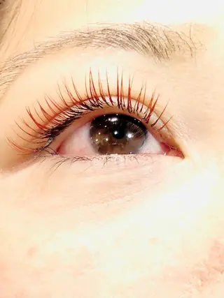 マツエク・マツパ private salon moco所属・まつ毛&ワックス脱毛 tomoの眉毛・アイブロウイメージ