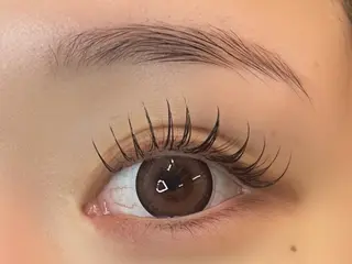 マツエク・マツパ privete salon Mignon【ミニョン】所属・井上 梨花のマツエク・マツパデザイン