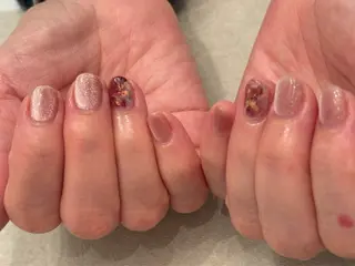 ネイル nail salon swaddle 🪽のネイルデザイン