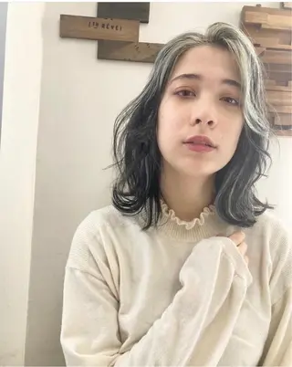 ミディアム カラー パーマ 海外レイヤー 🇺🇸/ヒナコのヘアスタイル