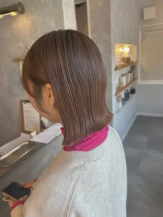 ショート PACE所属・ayumi ／透明感カラーのヘアスタイル