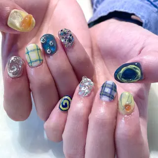 ネイル 新井 ひなののネイルデザイン