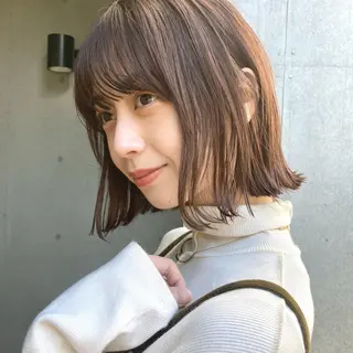 セミロング カラー 暖色/艶髪/ボブ/ ショート/Ayaのヘアスタイル
