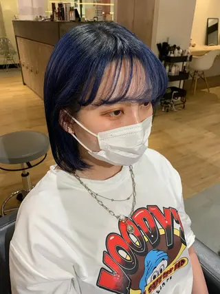 ショート カラー 美髪・シールエクステ ホソタニリョウコのヘアスタイル