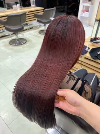 セミロング 暖色ｶﾗｰ/ﾚｲﾔｰ ｶｯﾄ/Yunaのヘアスタイル