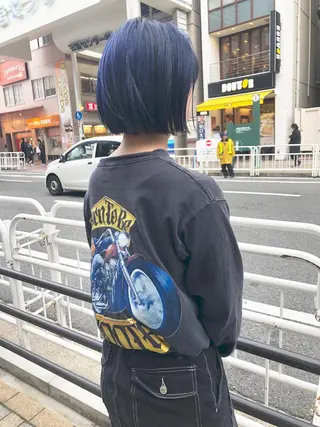 ショート カラー クオーレ hairのヘアスタイル