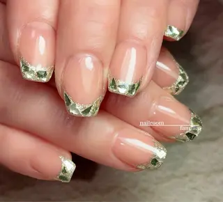 ネイル -nailroom- familiaのネイルデザイン