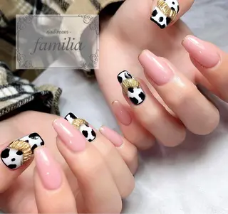 ネイル -nailroom- familiaのネイルデザイン
