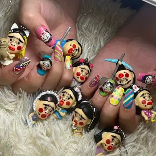 ネイル Dia Nail AKIのネイルデザイン