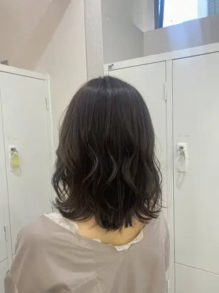 ミディアム 太田 ゆり乃のヘアスタイル