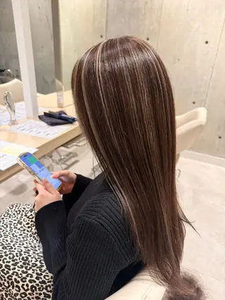 セミロング カラー ハイライトデザイン カラー/宮本のヘアスタイル