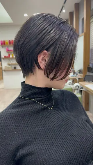 ショート 尾形 日和のヘアスタイル