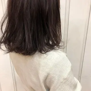 ミディアム カラー パーマ ヘアアレンジ マツエク・マツパ Uil所属・インナーカラー/ KANAのヘアスタイル