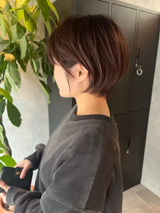ショート 小山洋次/阪急茨木/ 透明感カラーショートのヘアスタイル
