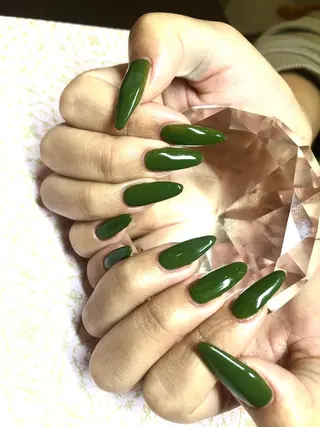 ネイル Piacere所属・Piacere 絵美のネイルデザイン