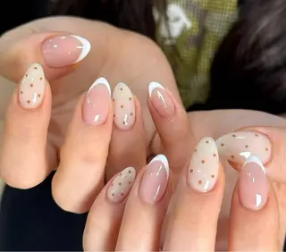 ネイル Ui_Amor (パラジェル)のネイルデザイン