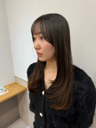 ロング レイヤー/ハイトーン /新宿/佐藤巧己✨のヘアスタイル