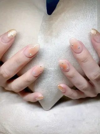 ネイル ECLAT エクラ所属・寺山 千鶴のネイルデザイン