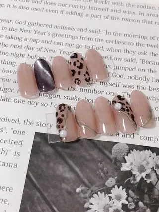 ネイル Lily Roseスタッフ一同のマツエク・マツパデザイン