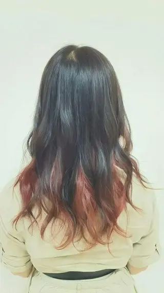 ロング カラー 【Sweep】おじま のぞみのヘアスタイル