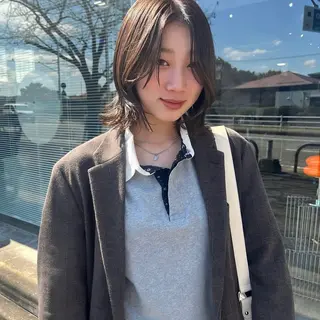 ミディアム カラー yuumi/大濠🪷 ハイトーン／パーマのヘアスタイル