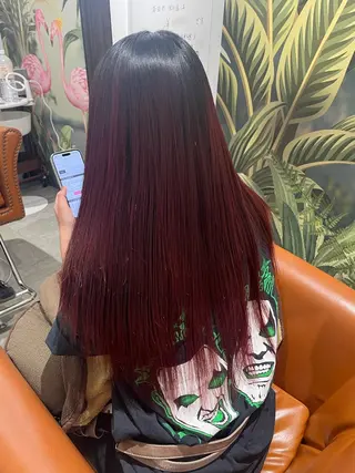 ロング femme所属・femme YUIのヘアスタイル