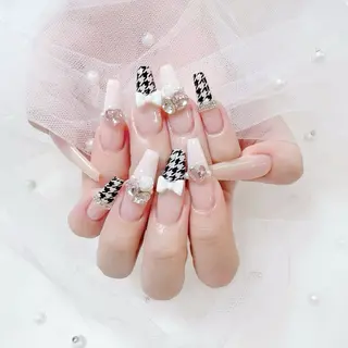 ネイル Lee Nailsのネイルデザイン