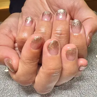 ネイル Total Beauty Salon CURE 津田沼店所属・イエティ .のネイルデザイン