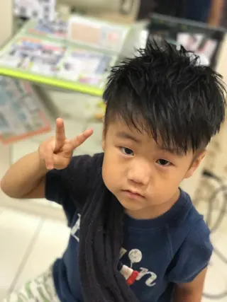 メンズ キッズ 西 めぐみのヘアスタイル