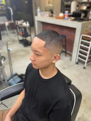 メンズ ITO TOMのヘアスタイル