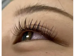 マツエク・マツパ マキア研修センター スタッフのマツエク・マツパデザイン