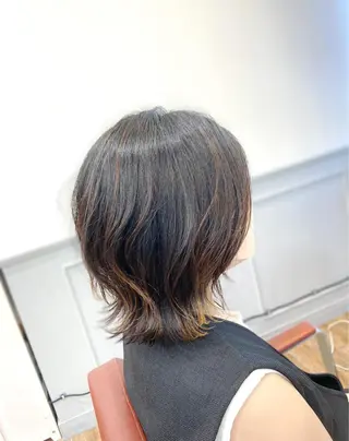 ショート カラー 菅原 綾のヘアスタイル