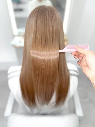 ロング カラー Elsa the leap元町店所属・Elsa アヤカのヘアスタイル