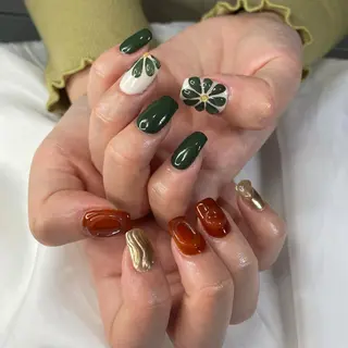 ネイル うにゃねいる🌷 Mayaのネイルデザイン