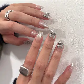 ネイル eight横浜🧸 kumabeのネイルデザイン