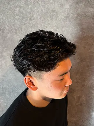 ショート パーマ メンズ メンズ パーマ特化のヘアスタイル
