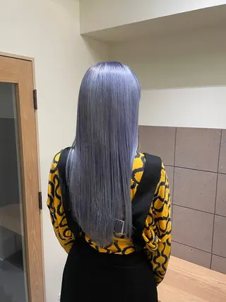 ロング カラー JURI /HUIのヘアスタイル