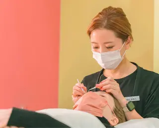 マツエク・マツパ e.moa airiの眉毛・アイブロウイメージ