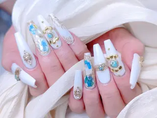 ネイル 🎀M nails✨ ビューティーのネイルデザイン