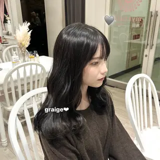 セミロング 𝑴𝒊𝒌𝒖💝 透明感モテカラーのヘアスタイル