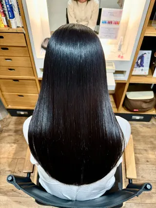 ロング カラー afloatkobe所属・美髪/髪質改善 川口凌弥のヘアスタイル