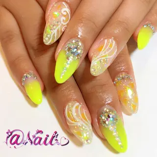 ネイル 小尾 栞のネイルデザイン