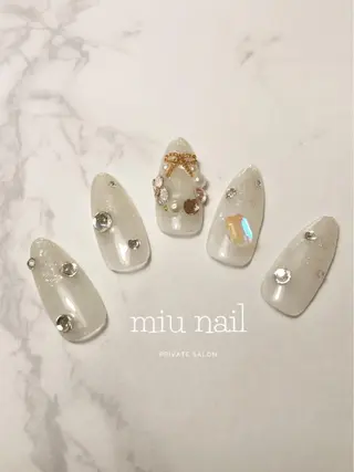 ネイル 杉本 孝美のネイルデザイン