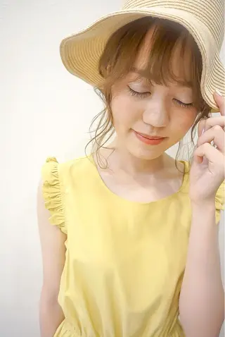 ミディアム ヘアアレンジ SHANTi 飯塚 ヘアセット/髪質改善のヘアスタイル